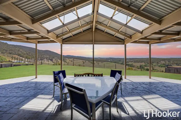 31 Pamela Court, Darley VIC 3340