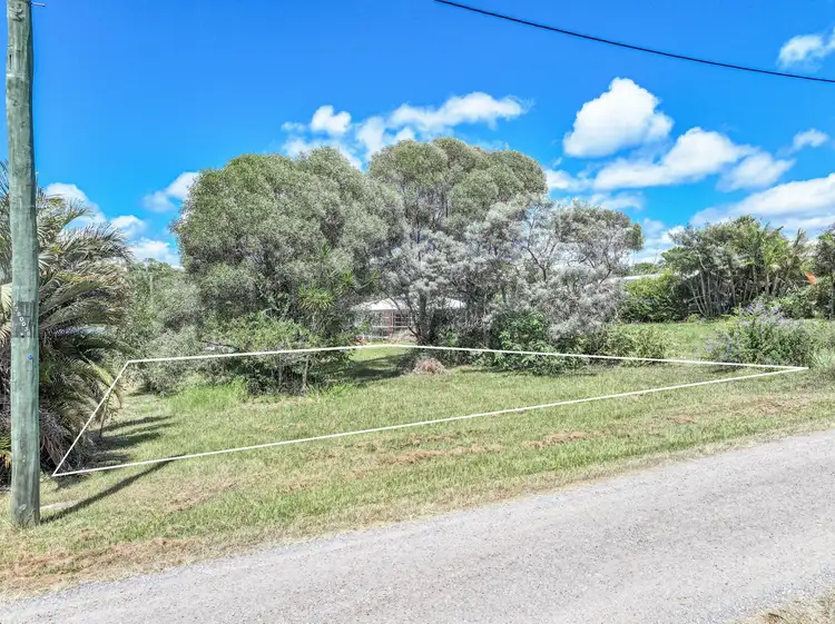 24 Pharlap Street, Russell Island QLD 4184