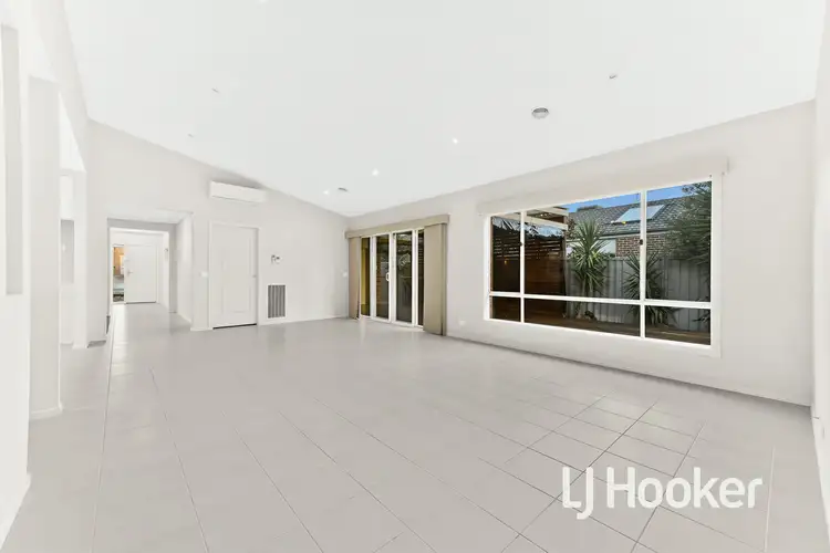 Third view of Homely house listing, 6 Hood Place, Pakenham VIC 3810