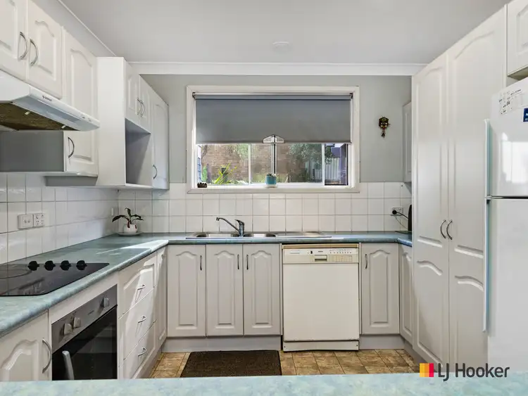 Fifth view of Homely house listing, 17 Pleasurelea Drive, Sunshine Bay NSW 2536
