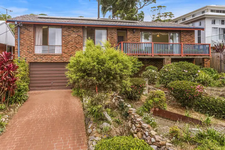 24 Hilltop Road