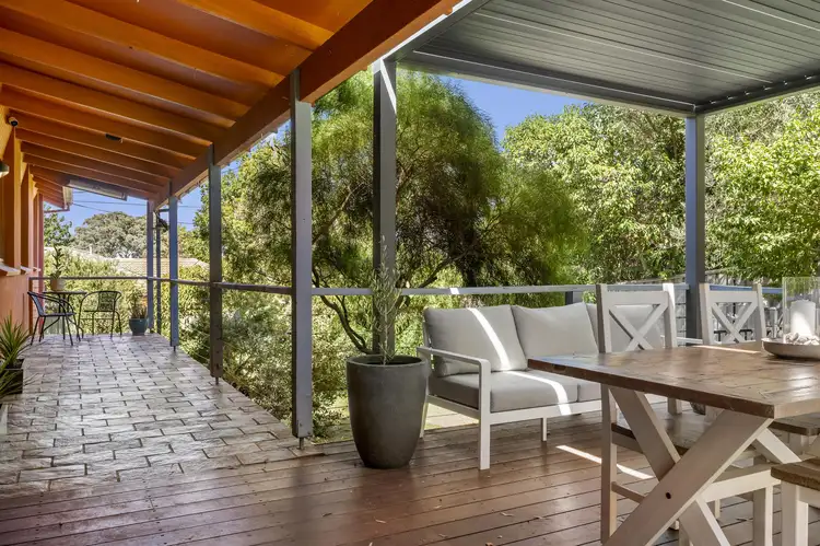 Second view of Homely house listing, 8 Goessling Place, Flynn ACT 2615