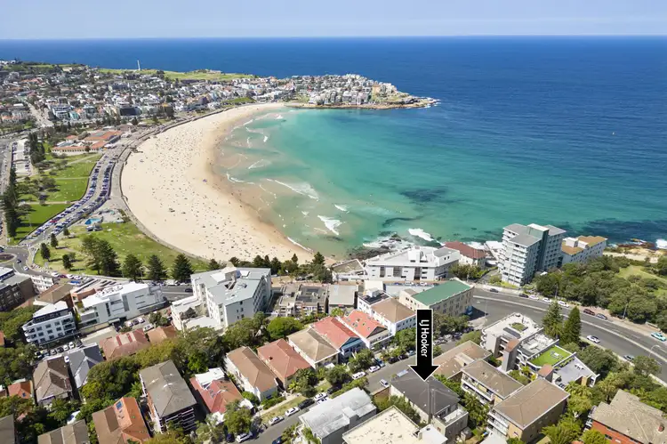 Third view of Homely apartment listing, 2/6A Francis Street, Bondi Beach NSW 2026