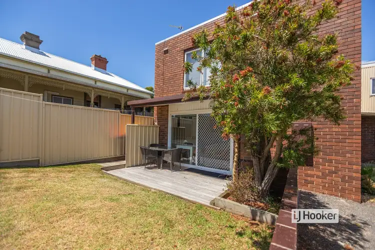 Main view of Homely unit listing, 1A/28-30 Main Road, Paynesville VIC 3880