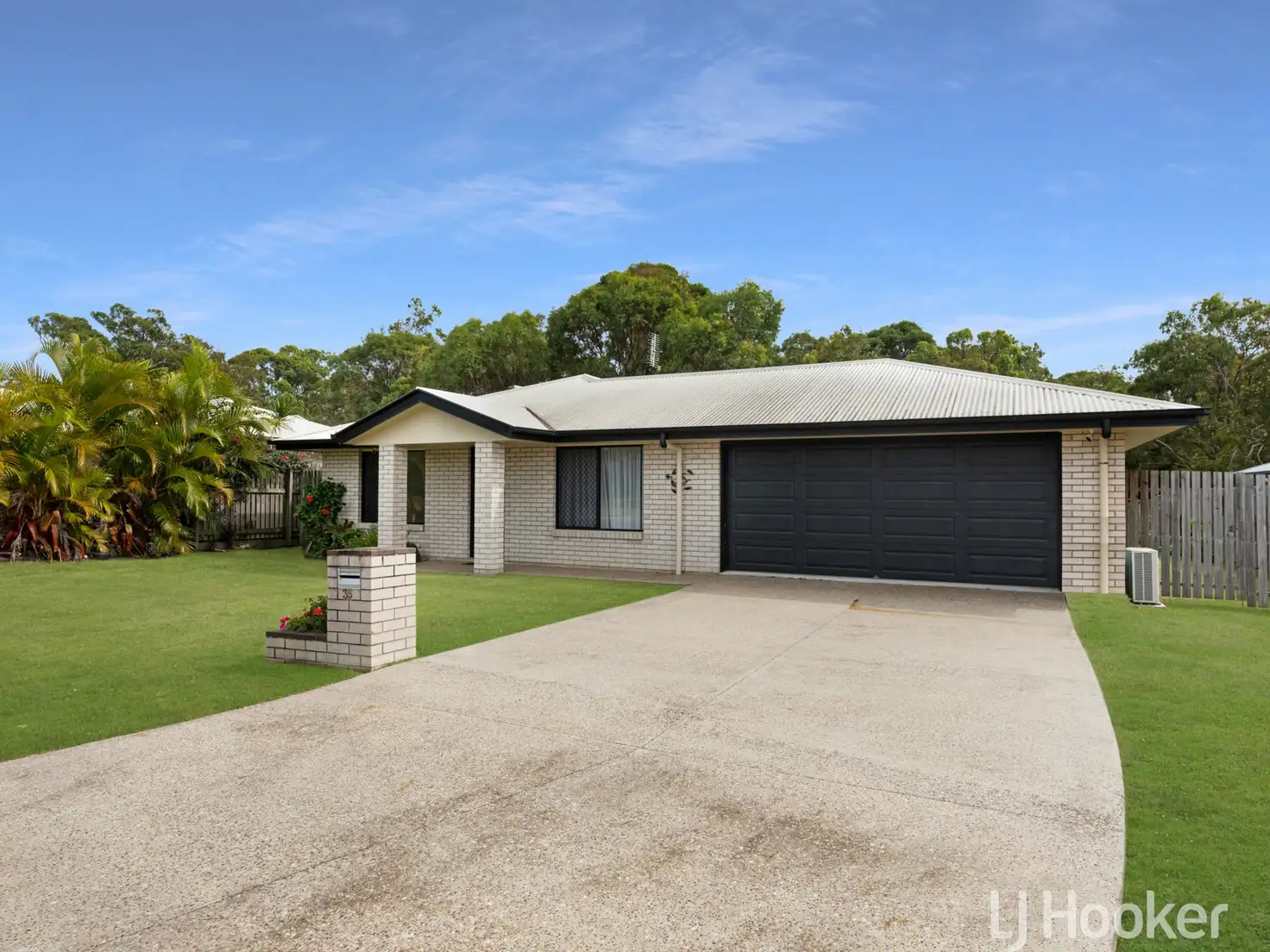 Main view of Homely house listing, 35 Parakeet Circuit, Kawungan QLD 4655