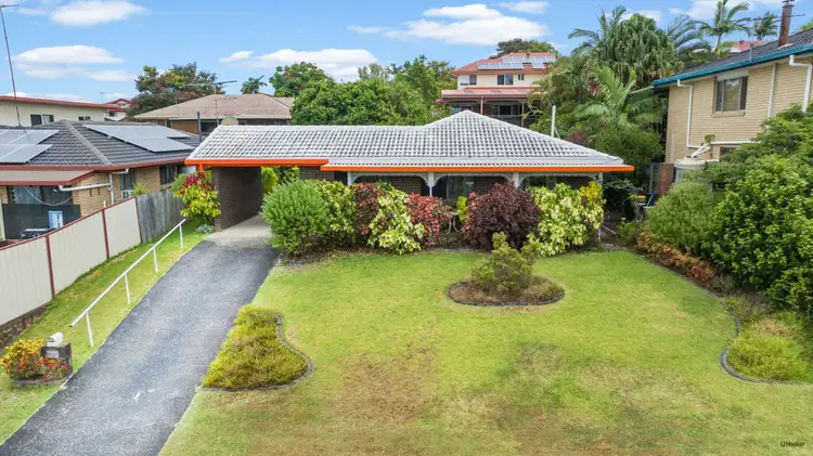 9 Nubara Street, Mansfield QLD 4122
