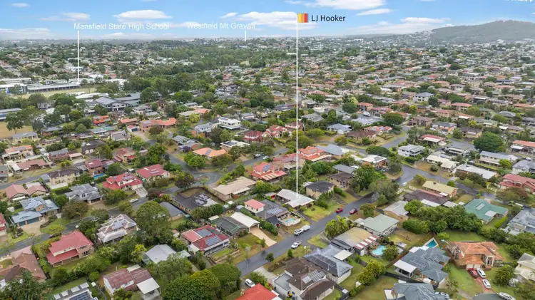 Third view of Homely house listing, 9 Nubara Street, Mansfield QLD 4122