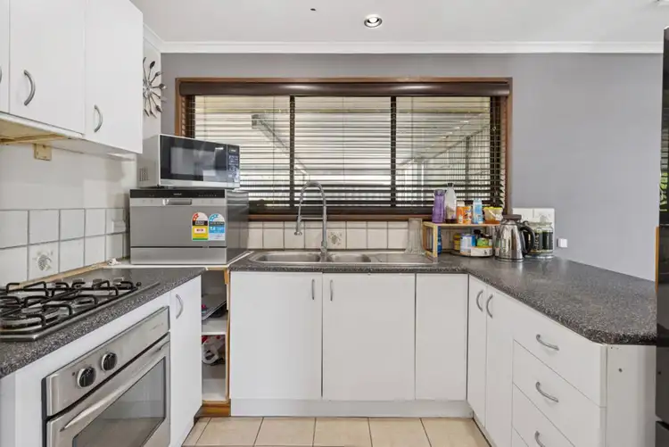 Fifth view of Homely house listing, 5 Karrawirra Close, Craigmore SA 5114
