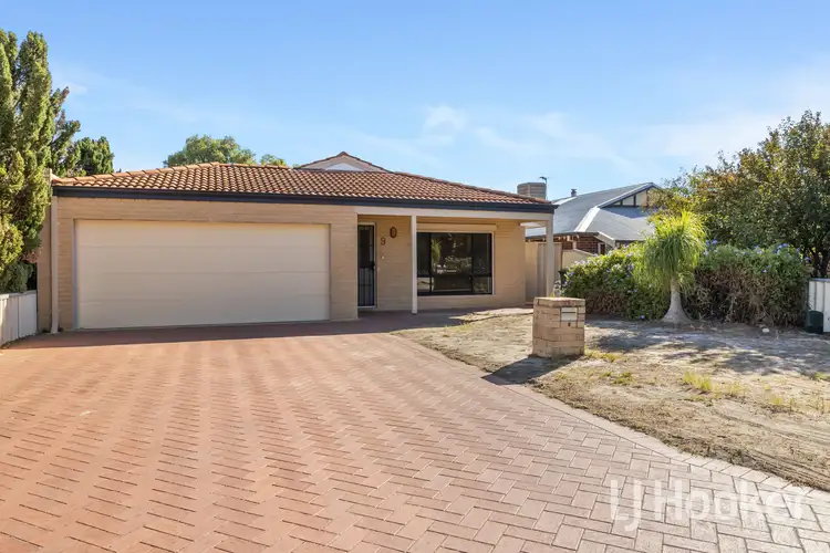 9 Quinn Avenue, Bentley WA 6102