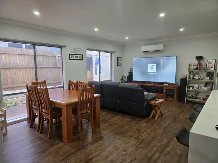 16 Prospect Street, Flagstone QLD 4280