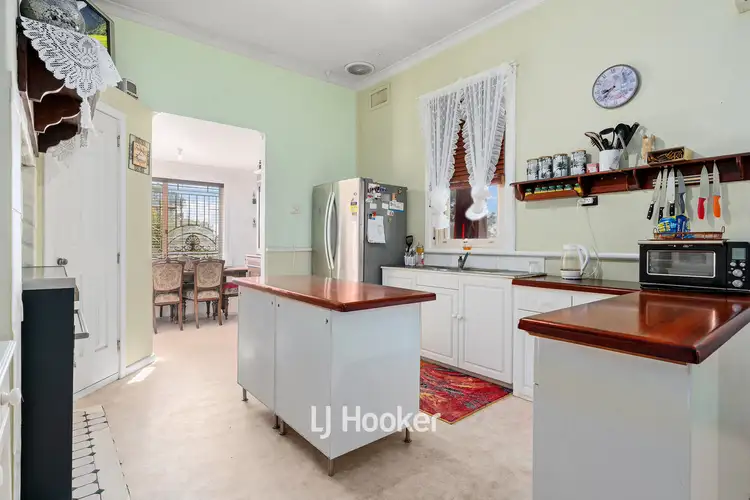 Sixth view of Homely house listing, 2 Moore Street, Collie WA 6225