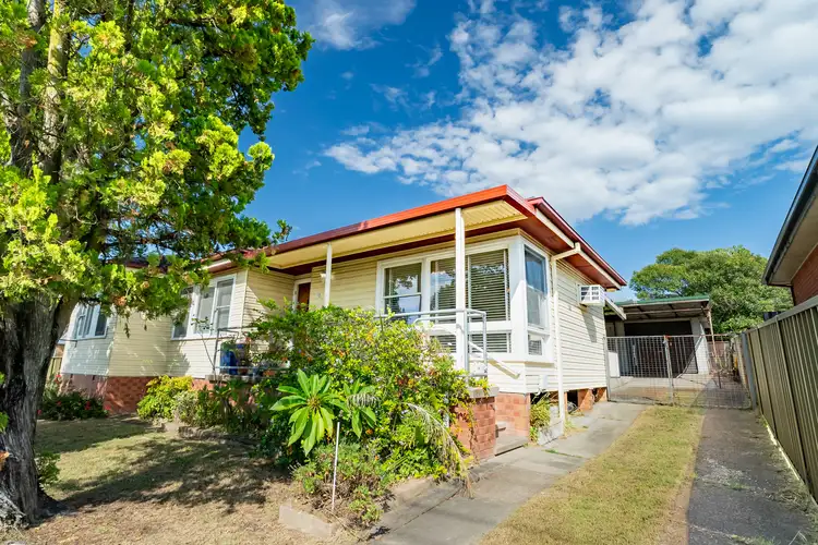 12 Goldingham Street, Tenambit NSW 2323