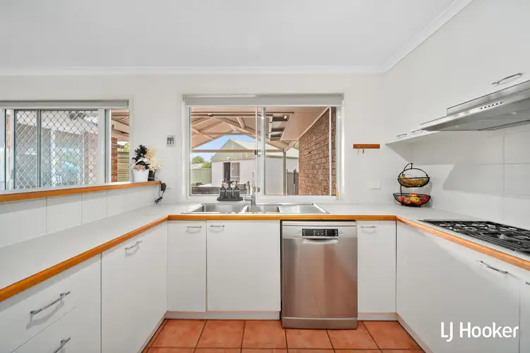 Fourth view of Homely house listing, 37 Thornhill Crescent, Dunlop ACT 2615