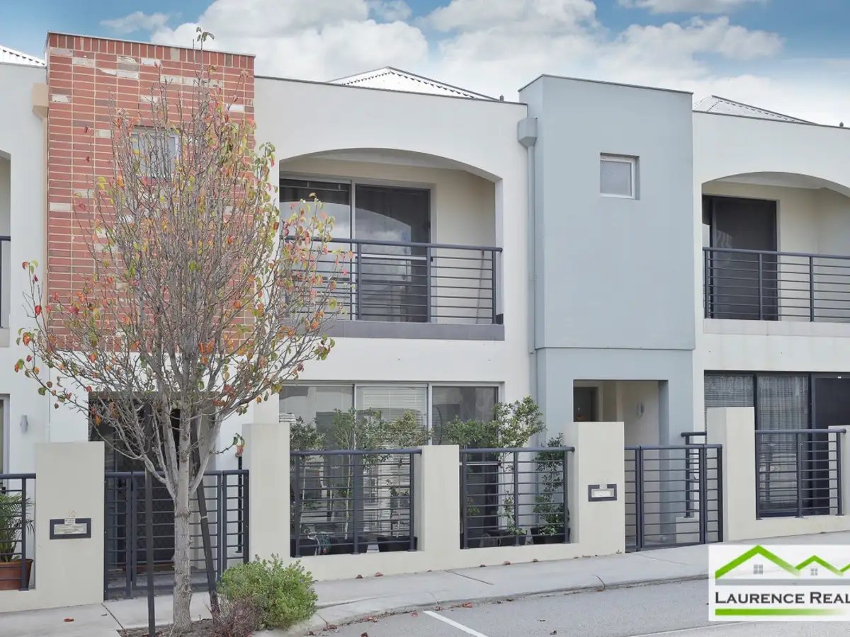 Main view of Homely townhouse listing, 10 Eveleigh Boulevard, Clarkson WA 6030