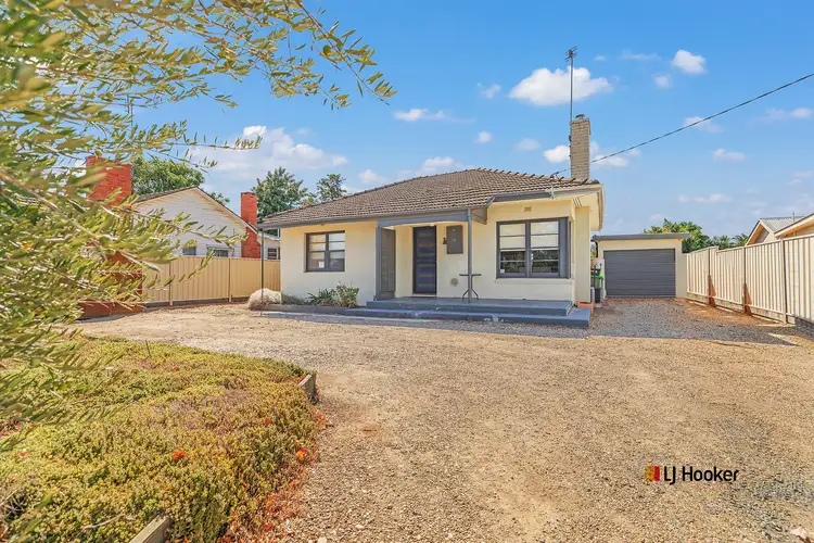 56 McKinlay Street, Echuca VIC 3564
