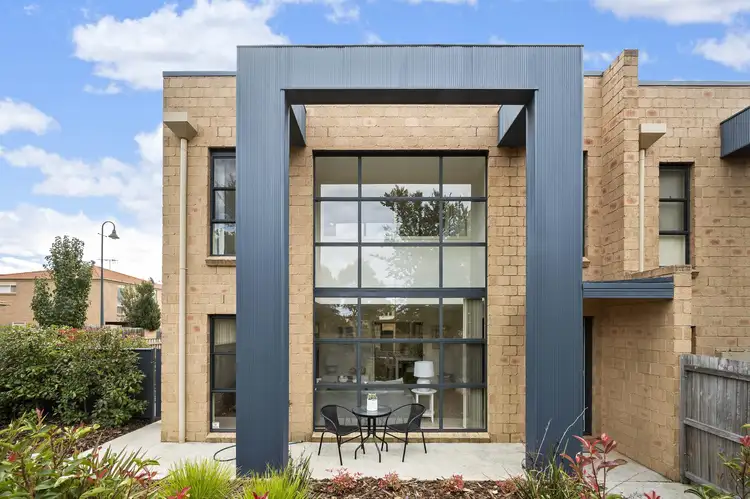 353 Anthony Rolfe Avenue, Gungahlin ACT 2912