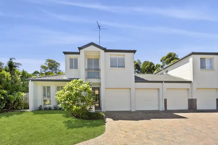 3 Rosella Way