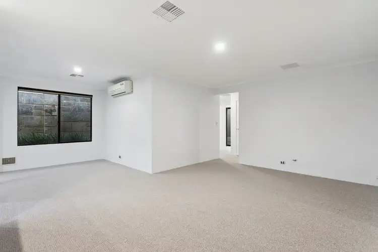 Fifth view of Homely villa listing, 24/15 Crosthwait Circle, Tapping WA 6065