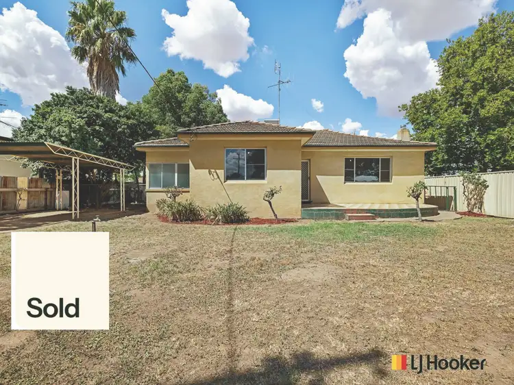 9 Third Avenue North, Narromine NSW 2821