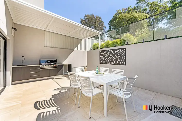8 Bastille Close, Padstow Heights NSW 2211