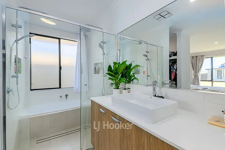Fifth view of Homely house listing, 8 Kenworthy Approach, Australind WA 6233