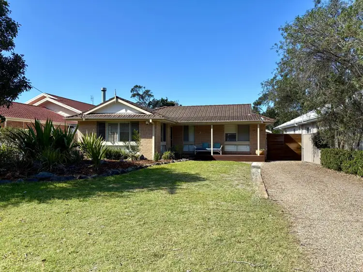 13 Queen Mary Street, Callala Beach NSW 2540