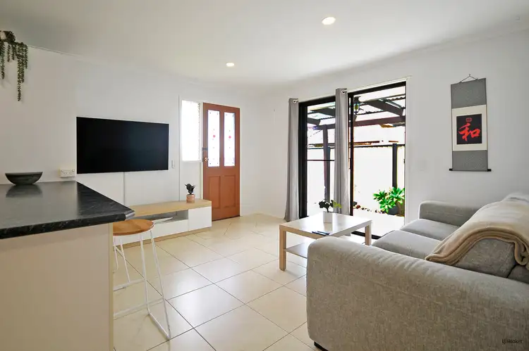 Fifth view of Homely semi-detached listing, 2/23 Callistemon Court, Arundel QLD 4214
