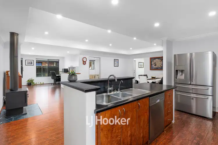 13 Norfolk Lane, Australind WA 6233