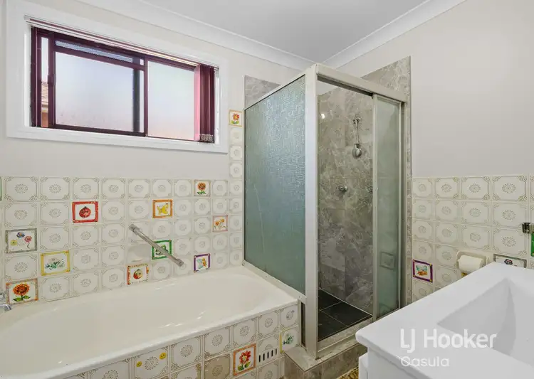 Sixth view of Homely villa listing, 7/19-21 Third Avenue, Macquarie Fields NSW 2564