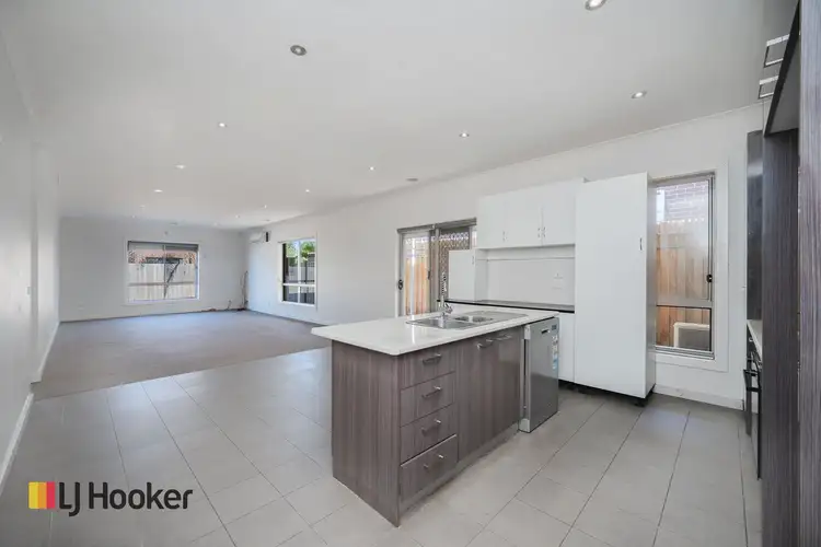 Sixth view of Homely house listing, 18 Sanctuary Circuit, Beveridge VIC 3753