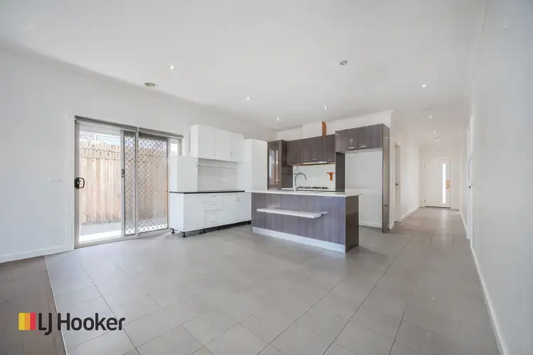 Seventh view of Homely house listing, 18 Sanctuary Circuit, Beveridge VIC 3753