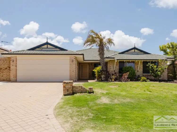 8 Ostend Parade, Mindarie WA 6030