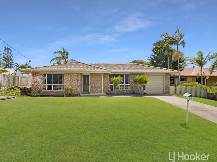 27 Jacobsen Outlook, Urraween QLD 4655