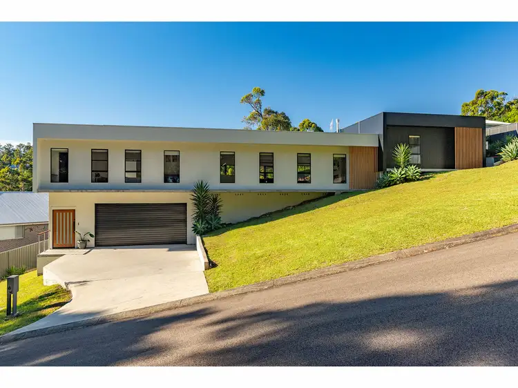 6 The Fairway, Tallwoods Village NSW 2430
