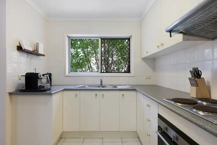 Sixth view of Homely unit listing, 3/9 Tate Street, Southport QLD 4215