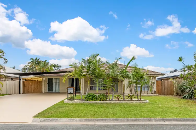32 Daintree Boulevard