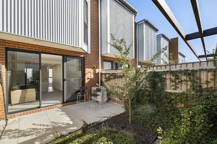 114/2 Woodberry Avenue, Coombs ACT 2611