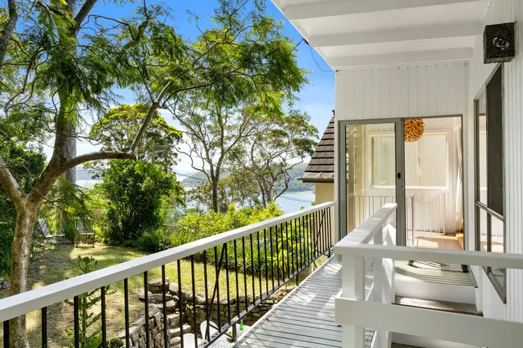 86 Riviera Avenue, Avalon Beach NSW 2107