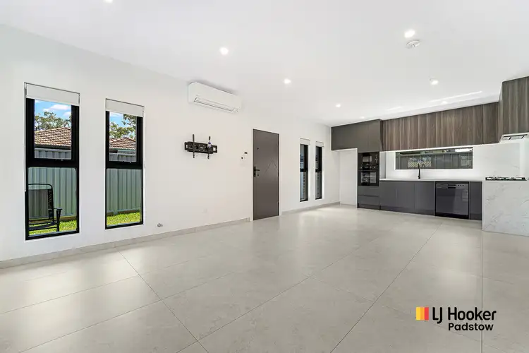 1/13 Lang Street, Padstow NSW 2211