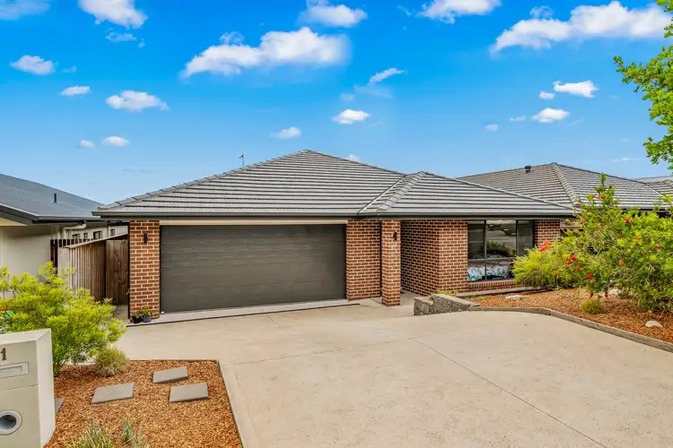11 Thurston Street, Boolaroo NSW 2284
