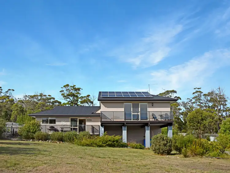 39 Coffey  Drive, Binalong Bay TAS 7216