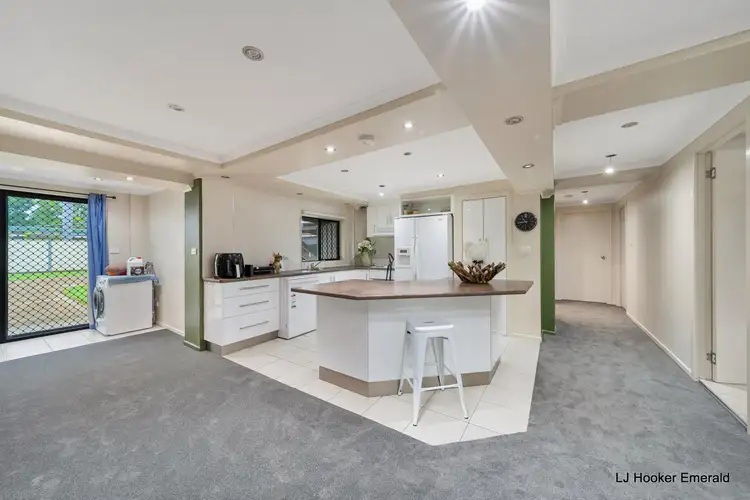 Sixth view of Homely house listing, 19 Pryor Place, Emerald QLD 4720