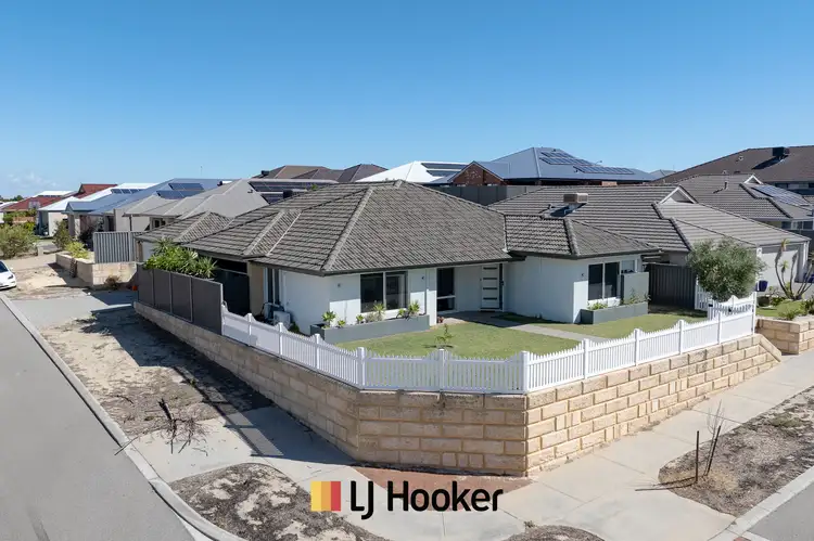 22 Monroe Cross, Aveley WA 6069