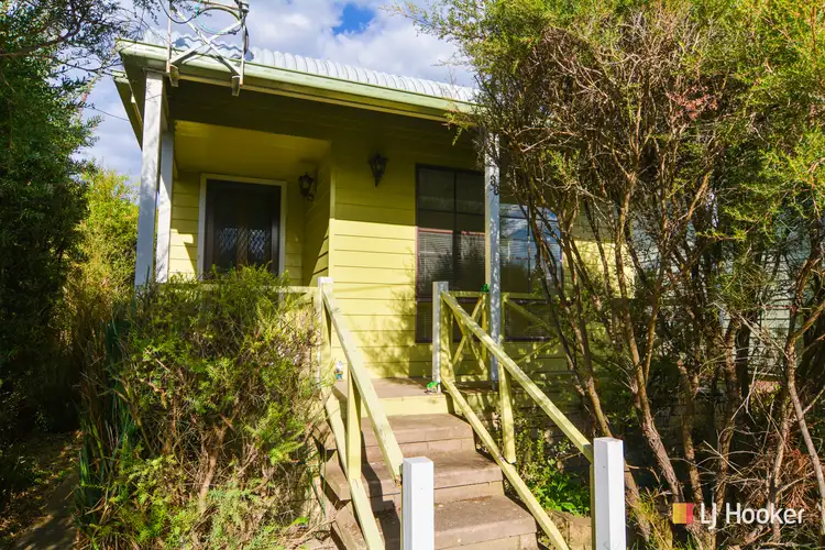 33 Laurence Street, Lithgow NSW 2790