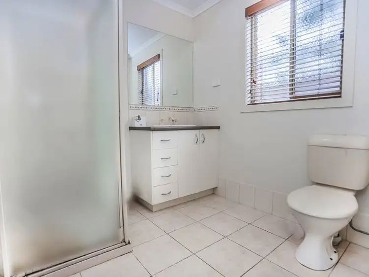 Fifth view of Homely house listing, 37 Creighton Way, Craigieburn VIC 3064