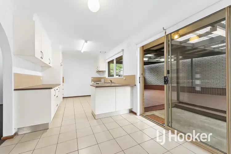 Sixth view of Homely unit listing, 1/9 Strathavan Drive, Berwick VIC 3806