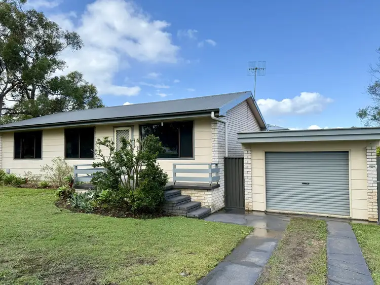 17 Cornish Ave, Killarney Vale NSW 2261