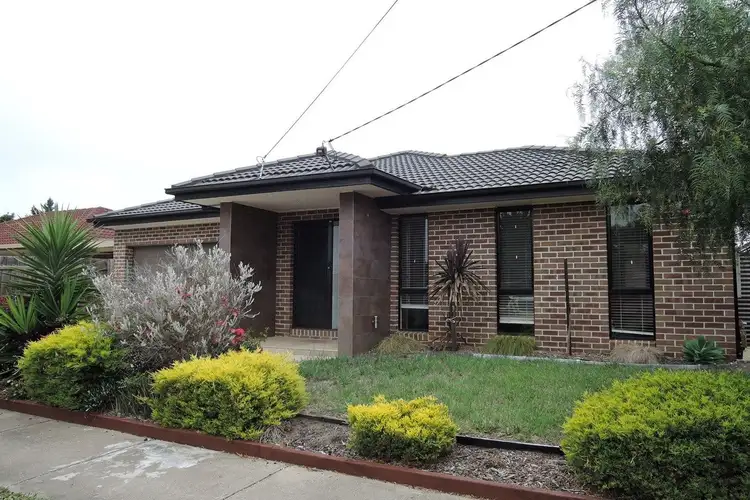 3 Sunbird Crescent, Hoppers Crossing VIC 3029