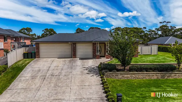 28 Hillcrest Avenue, Lithgow NSW 2790