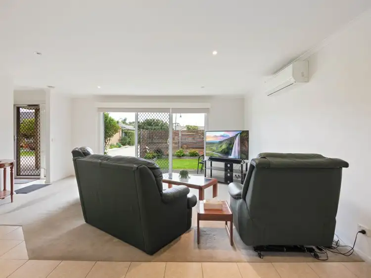 Fifth view of Homely unit listing, Unit 4/9-11 Wellington Street, Paynesville VIC 3880